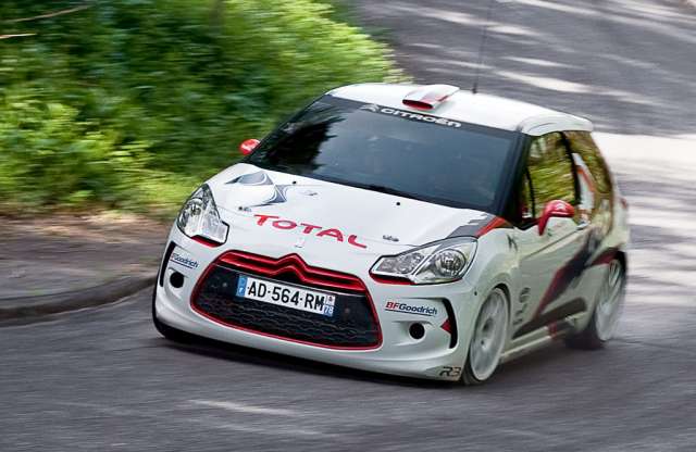 A Citroën bemutatta legújabb raliautóját, amely a DS3-ra épül.