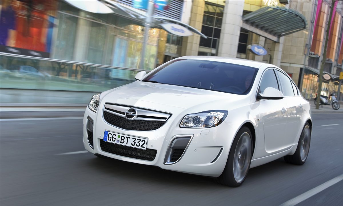 OPEL INSIGNIA