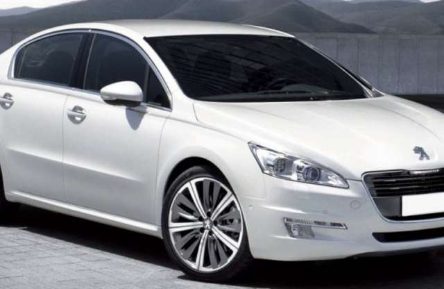 Küszöbön áll a középkategóriás Peugeot bemutatása