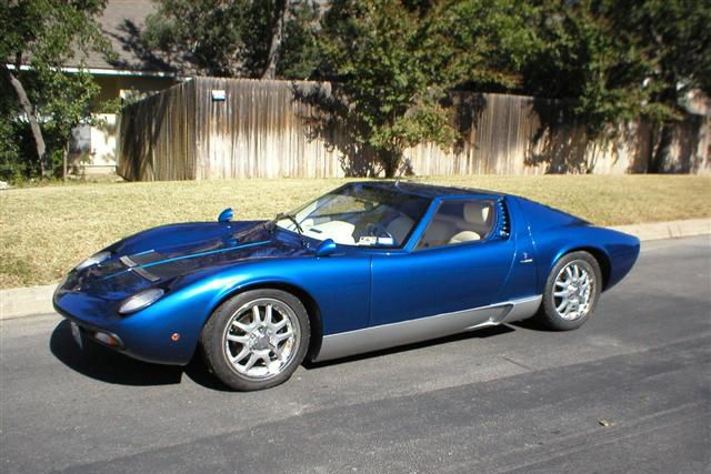 LAMBORGHINI MIURA