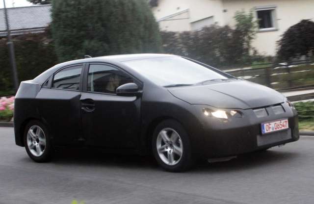 Rengeteg új termékkel lép piacra 2011-ben a Honda