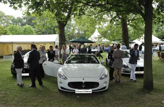 Kellemes piknik a zöldben - Salon Privé 2010 Londonban