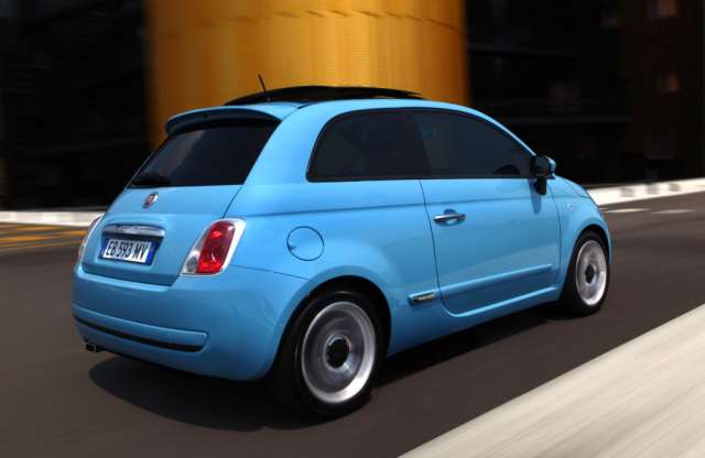 Még mindig tudnak újabb Fiat 500-as karosszériát készíteni az olaszok