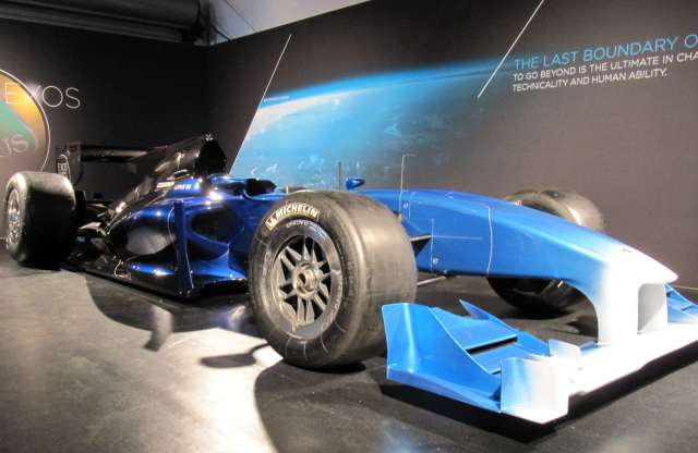 Exos 125 T néven árulják a Lotus F1-es autót