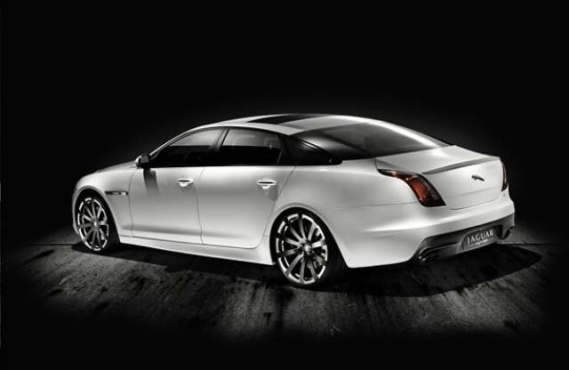 Platinából készülhet a következő Jaguar XJR