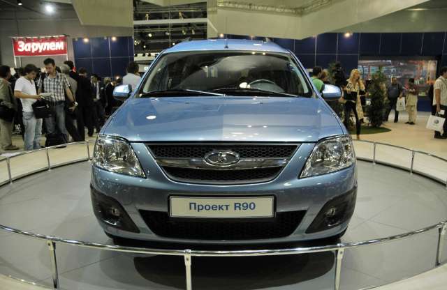 Bemutatták a Lada újdonságát, de még két évet várunk rá