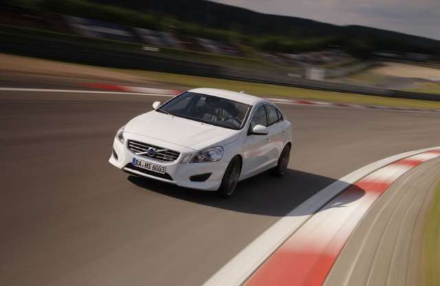 Hivatalos gyári tuning – bivalyerős Volvo S60
