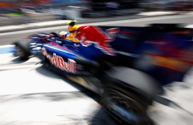 A Red Bull megveheti a 2011-es világbajnoki címet