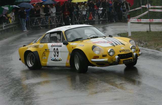 Muzeális rallyautók akár 300 lóerővel