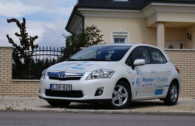 Álruhás Prius másfél millióval olcsóbban