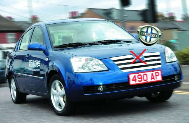 Átrendeződik a kínai piac, régi márka szűnik meg, újakat alapítanak