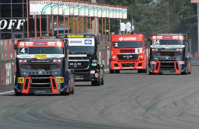 Kamionverseny: élen a Renault Trucks