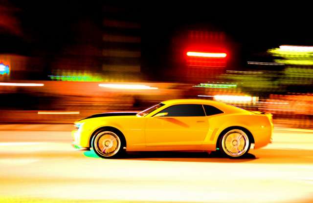 Lezúzta Űrdongót a rendőrautó a Transformers 3 forgatáson