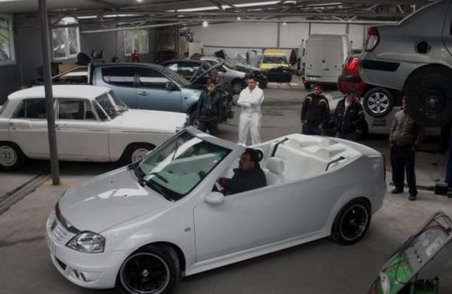 Az Auto K 9 legújabb alkotása, a Dacia kabrió a látványra hajt