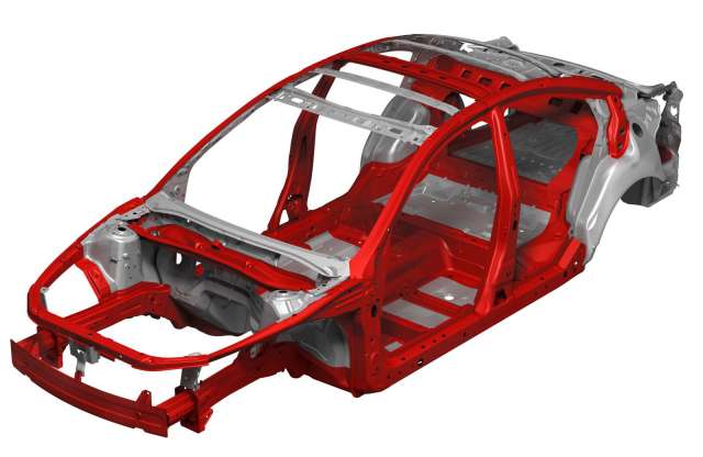 Meztelenül debütál a következő Mazda6