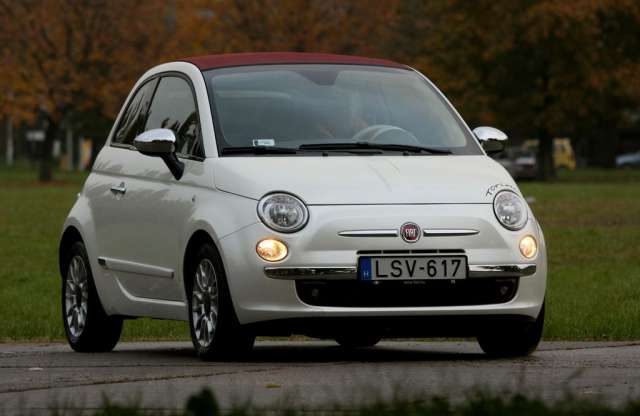 Nem lobog a hajunk a vászontetős 500-asban