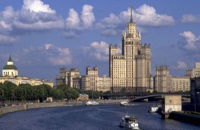 Törve-zúzva Moszkvában