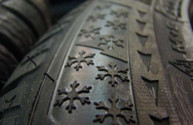 Újabb teszt bizonyítja, hidegben jobb a téligumi