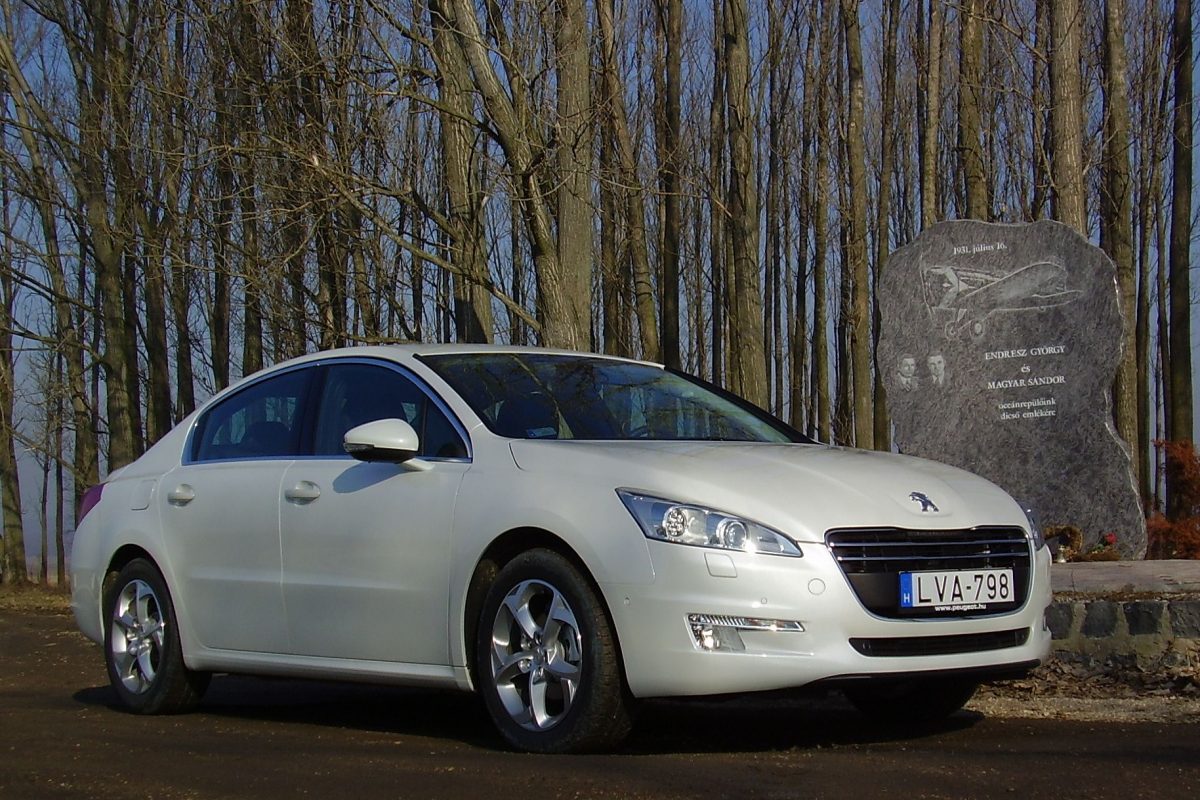 PEUGEOT 508