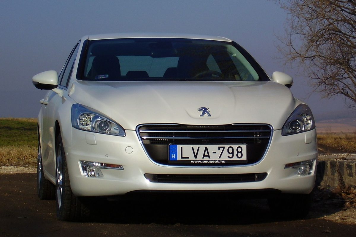 PEUGEOT 508