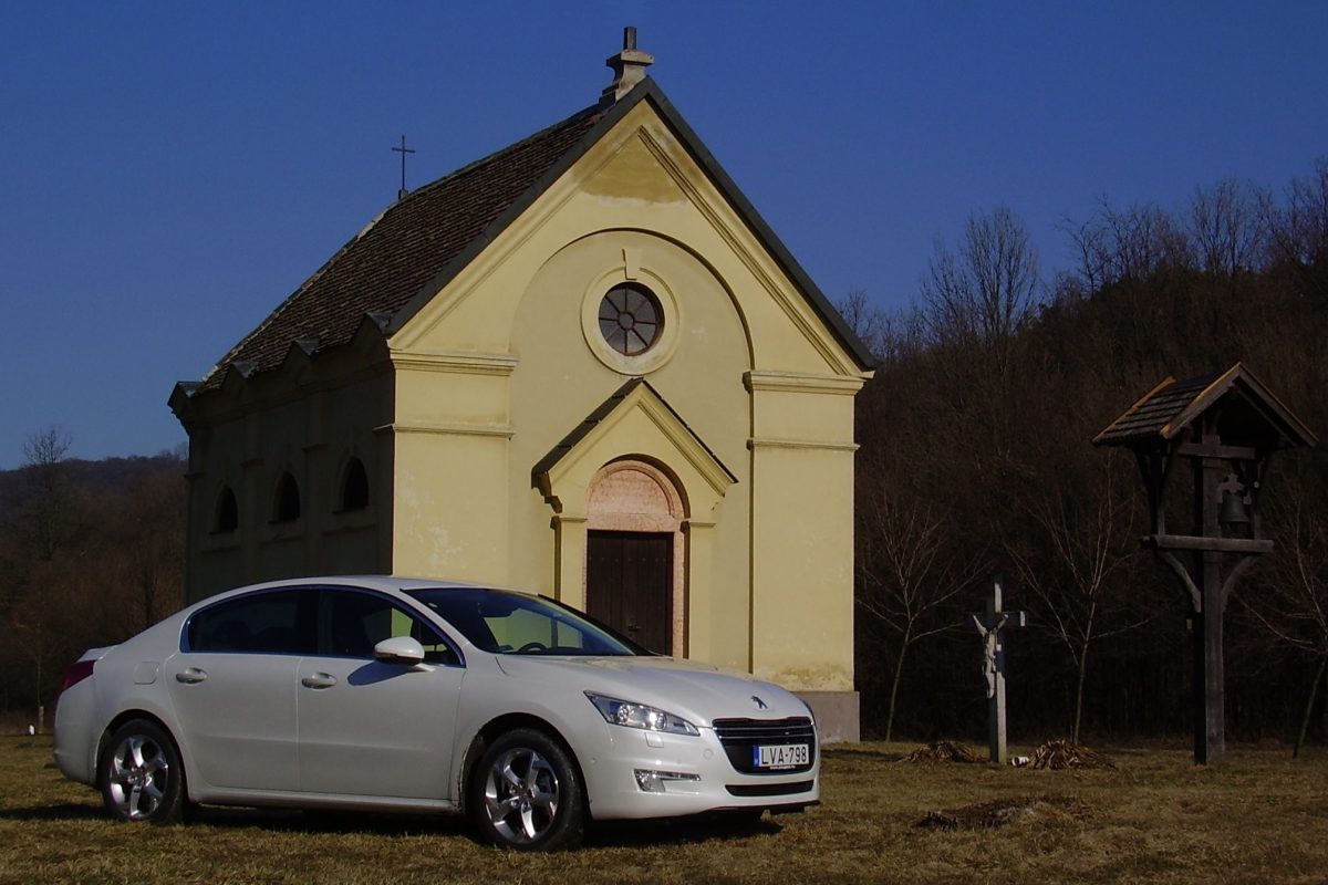 PEUGEOT 508