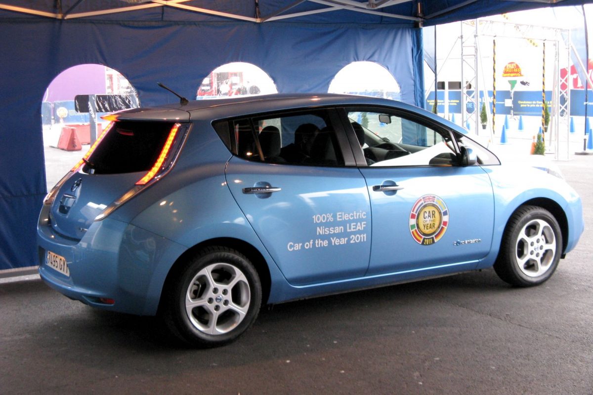 NISSAN LEAF