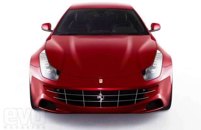 Ütősebbnek reméltük a Ferrari első összkerekesét