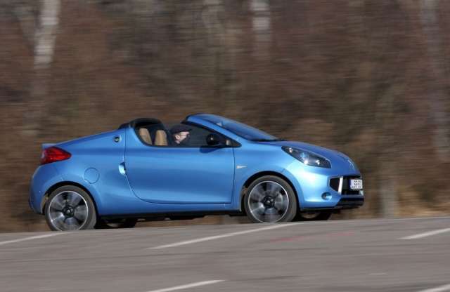 Fazon Twingo nyitott tetővel – Renault Wind teszt