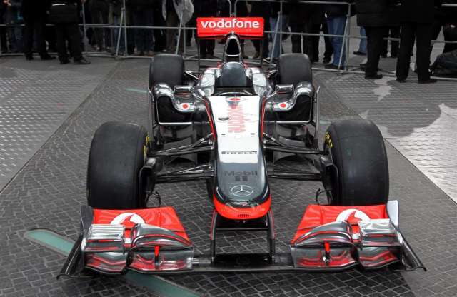 Ki tudja, hol a McLaren kipufogója?