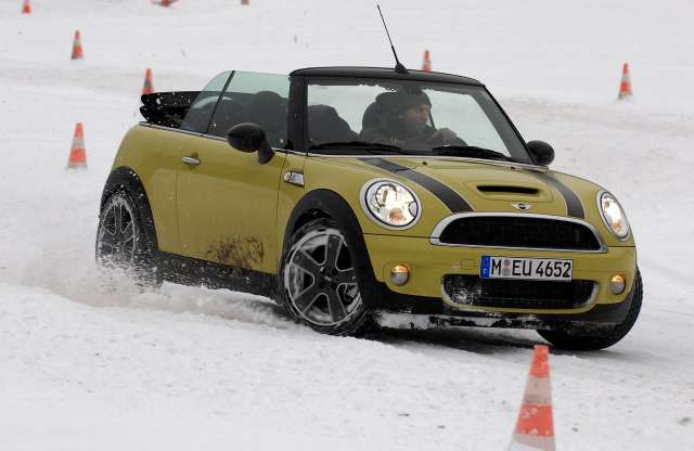 Egy igazi kabriós télen sem fagyosszent
