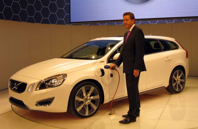 Genfből jelentjük: Volvo V60 Plug-in Hybrid