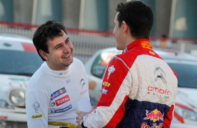 A raliban minden lehetséges: lökhárítóval javított váltó