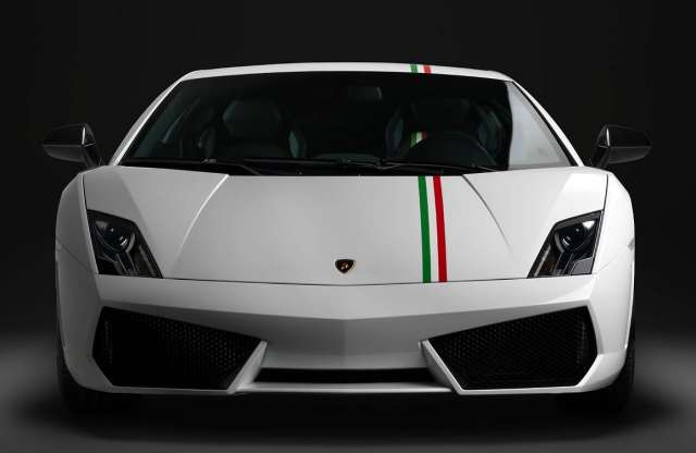 Olaszország előtt tiszteleg a Lamborghini