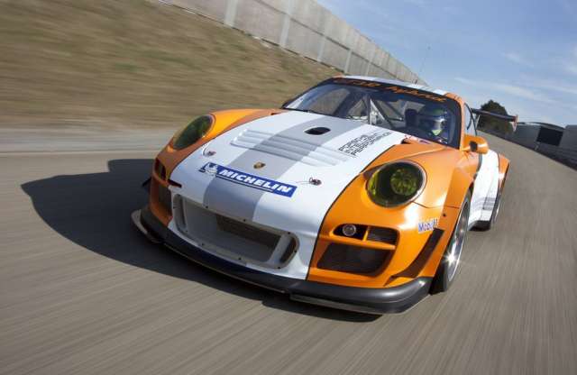 Könnyebb és erősebb versenylabor a Porschétól