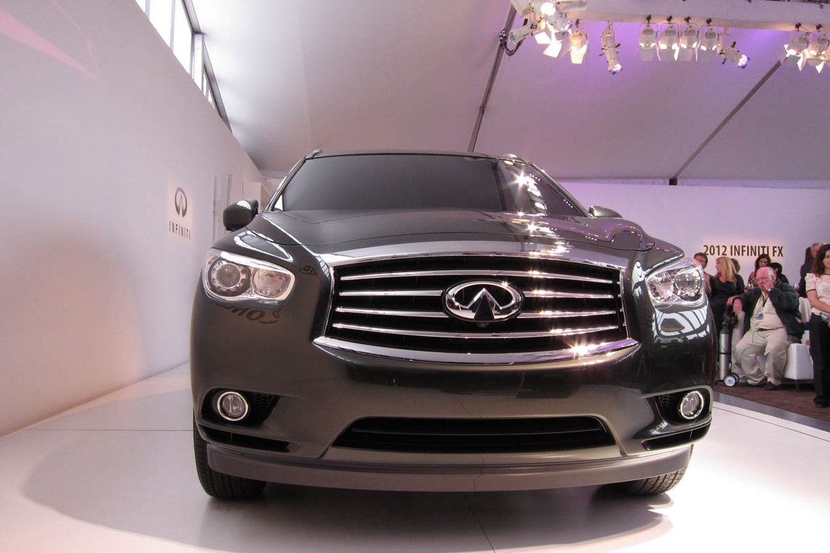 INFINITI EX37
