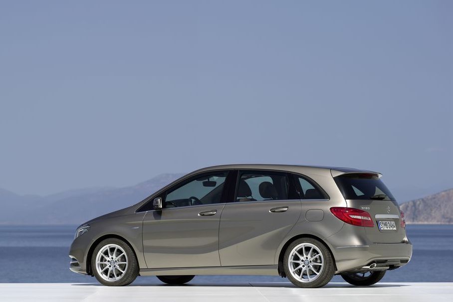 MERCEDES-BENZ B-OSZTÁLY