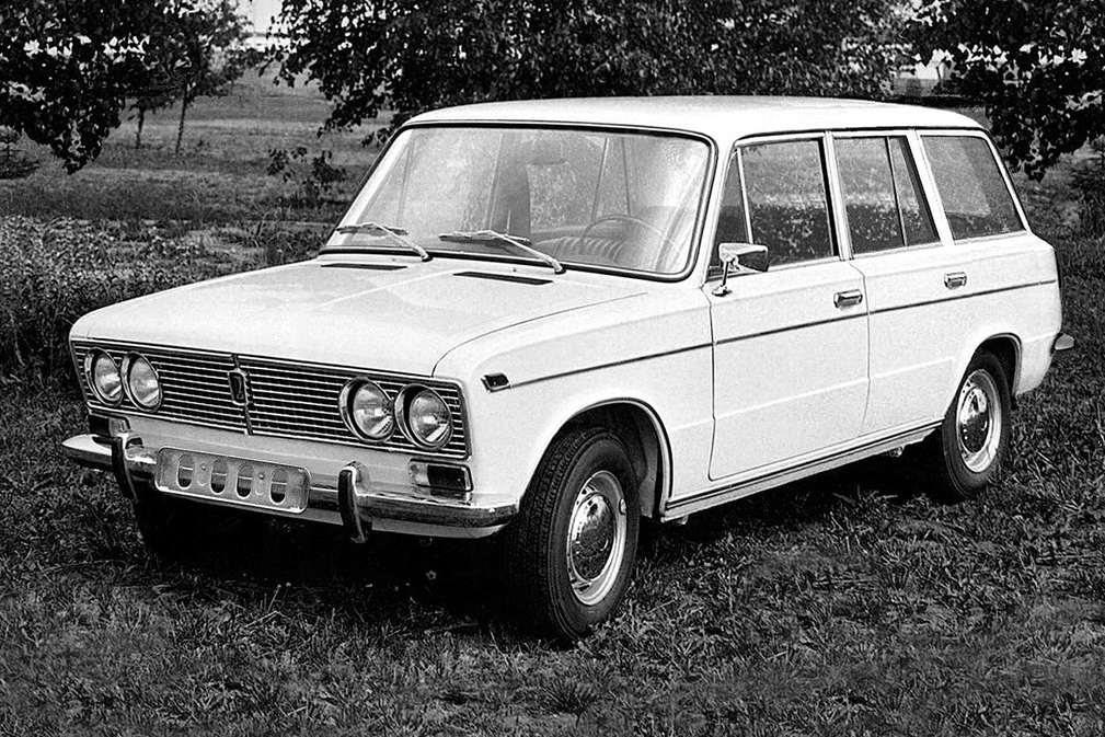 LADA 1200