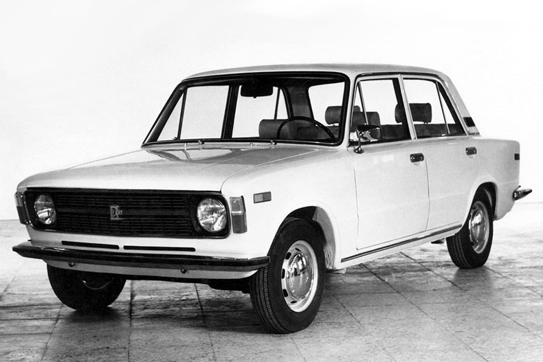 LADA 1200