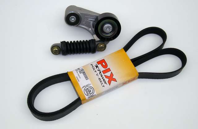 Motorkárosodást is okozhat a kopott ékszíj