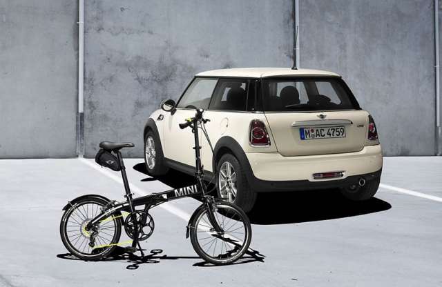 Emissziómentes a kétkerekű Mini