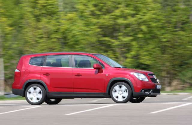 Nem kell a plusz: benzines Chevy Orlando teszt
