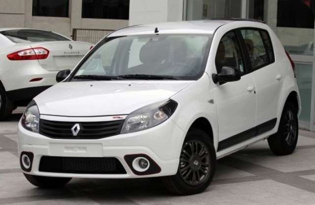 Tuningos Dacia 2,5 millióért