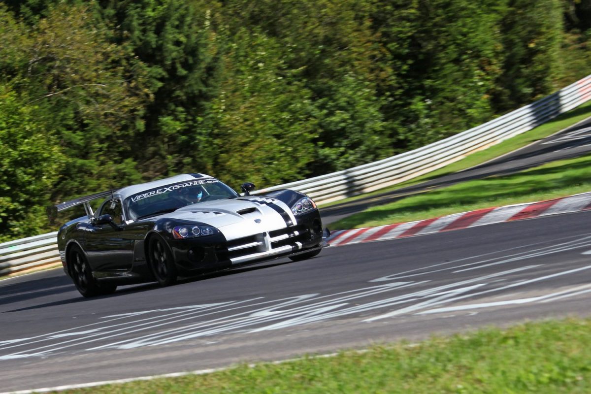 DODGE VIPER