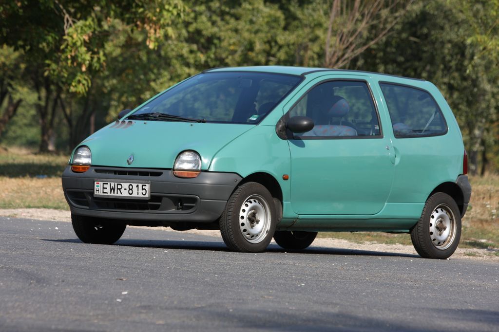 RENAULT TWINGO