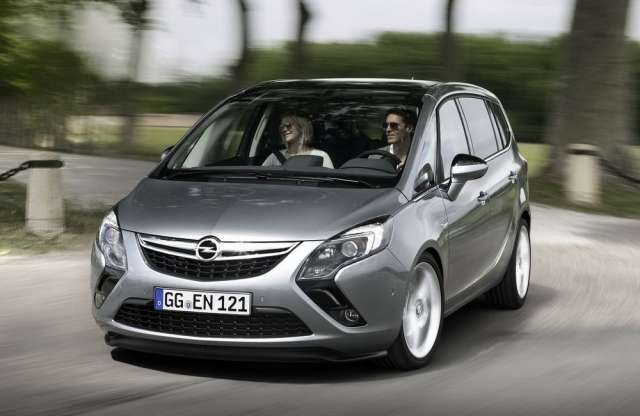 Itt a végleges Opel Zafira