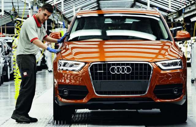 Itt az  első Audi Q3 a SEAT-gyárból