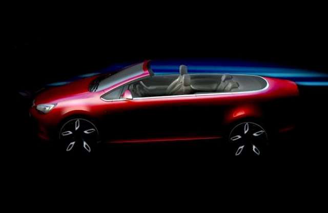 Már tesztelik a rongytetős Astrát