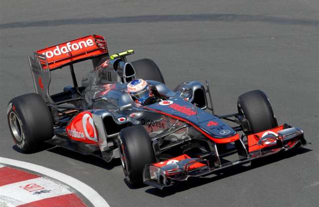 45 milliót ajánlott a Ferrari Jenson Buttonnak