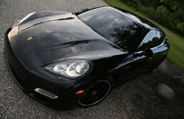 346 km/órát tud a Switzer Porsche Panamera Turbo