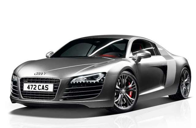 Le Mans-i sikerrel csábít Audi R8 V8